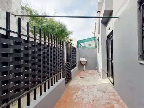 VENTA PH 3 AMB C/PATIO en VILLA LIBERTAD