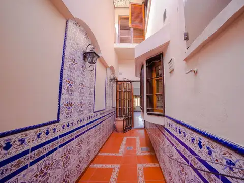 CASA VENTA VILLA BALLESTER 7 AMB. 2 CH PILETA