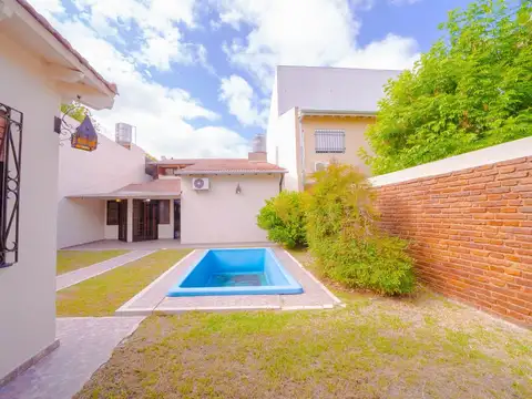 CASA VENTA VILLA BALLESTER 7 AMB. 2 CH PILETA