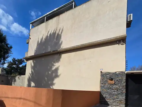 Km 50, Barrio La Esmeralda