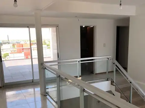 Departamento en Venta con 2 cocheras