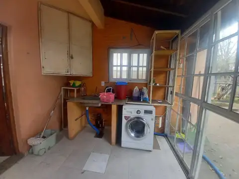 Casa en Alquiler con 1 cochera