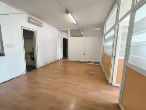 Oficina en Venta 76 años