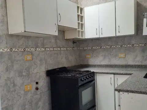 Depto Tipo Casa en Venta al Este