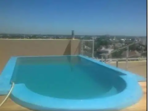 Venta De Amplio Departamento Dos Ambientes - Santos Lugares