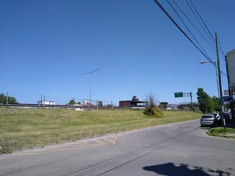 Galpon en Venta 24  mts Fondo