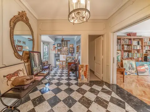 Casa en Venta con 1 cochera