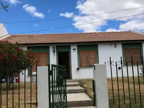 Casa - Venta - Argentina, CALETA OLIVIA - CABILDO 230