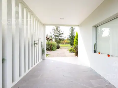 Venta de Casa de 3 dormitorios, en Campos de Roca II