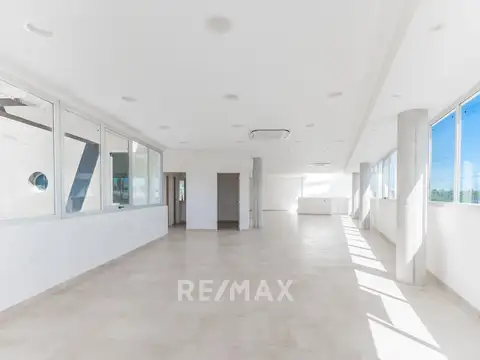 Oficina en Alquiler en Cipolletti, USD 10.000