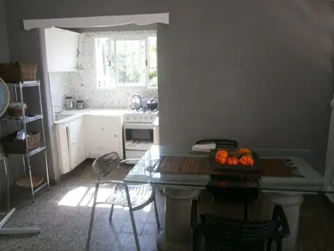 Casa en Venta en Castelar, USD 160.000