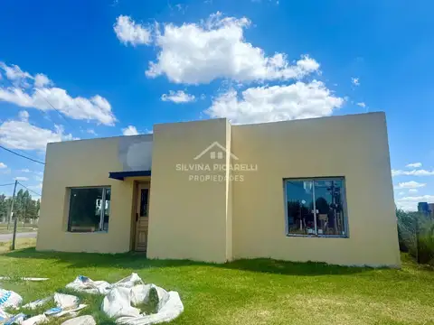 Venta - Casa 3 ambientes - a terminar - Financiación-  Cardales Chico - Los Cardales .