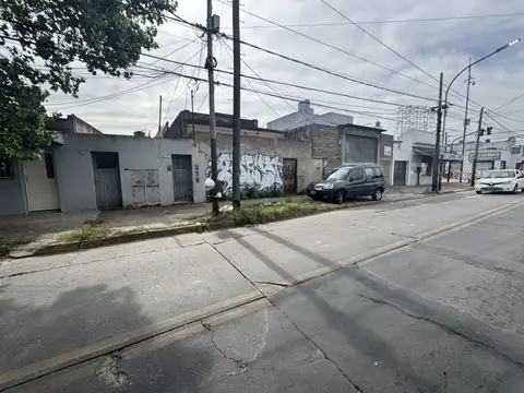 Galpon en Venta 15,58  mts Frente