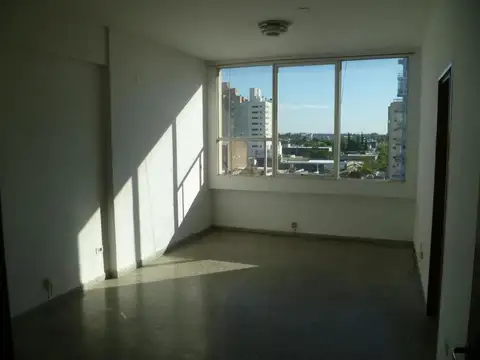 Lavalle esq. San Martín 5º Piso - Ofic. 52