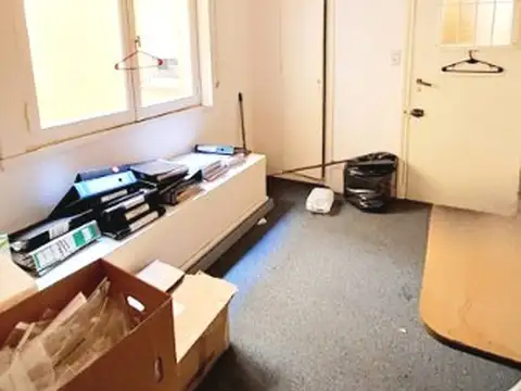Oficina 3 ambientes con 1 baño