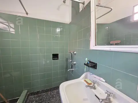 Casa en Venta en Villa Ballester - Multifamiliar - Próxima a estación Chilavert