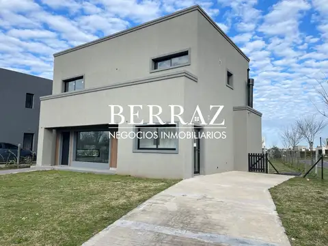 Casa venta 4 ambientes en San Pablo Pilar lote de 537 m2