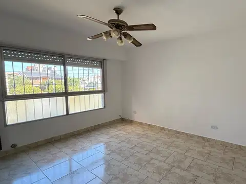 Departamento - Villa Primera