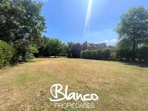 Terreno en Venta en La Delfina, USD 150.000