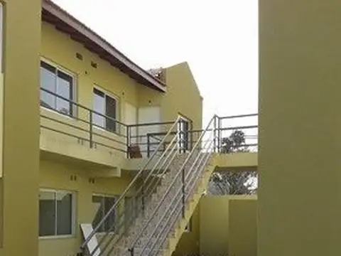 Departamento 2 Ambientes en Condominio