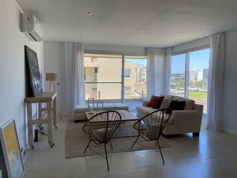 Departamento 3 ambientes con 3 baños