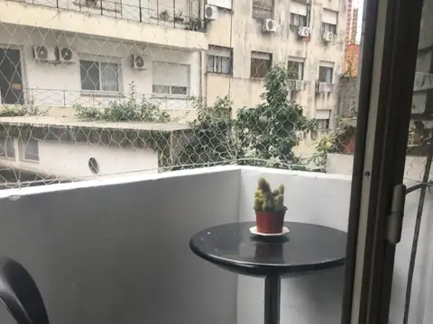 Depto Tipo Casa en Alquiler en Botanico, $ 700.000