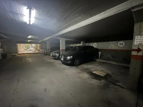 Cochera en Venta con acceso Horizontal