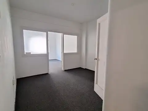 Oficina en Alquiler 74 años