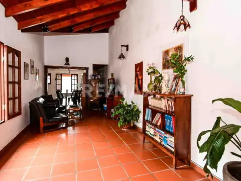 Casa en Venta con 1 cochera