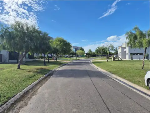 Terreno en Venta en Pilar del Este - Santa Emilia, USD 33.000