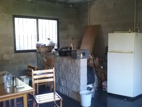 Dr L De La Torre 2000