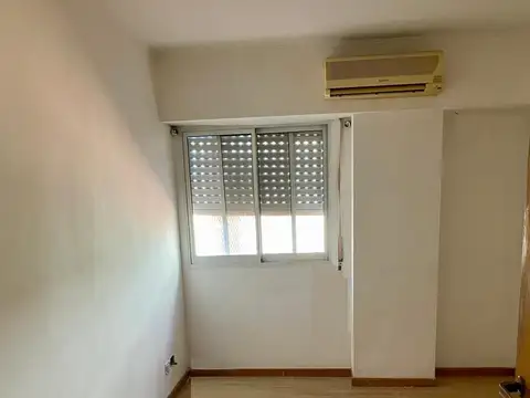 Tucumán 1700, Piso 1