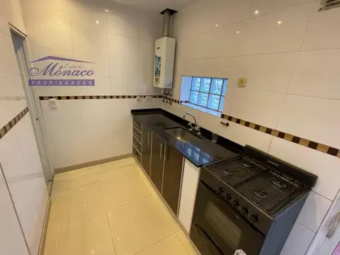 Pacheco 2800, Piso 1