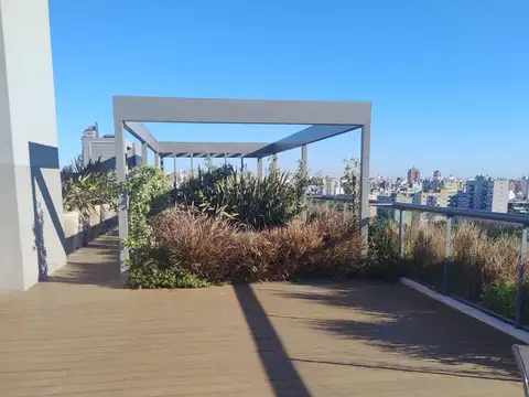 Departamento en Alquiler con 1 cocheras