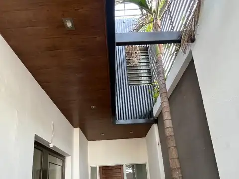 EXCEPCIONAL Casa  B° Jardín 4 dormi 3 baños pileta OPORTUNID