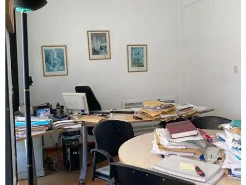 Oficina en Venta 56 años