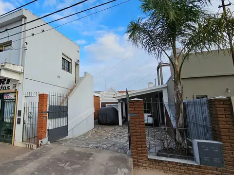 Urquiza Al Oeste Parada 4