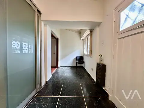 Oficina 2 ambientes con 1 baño