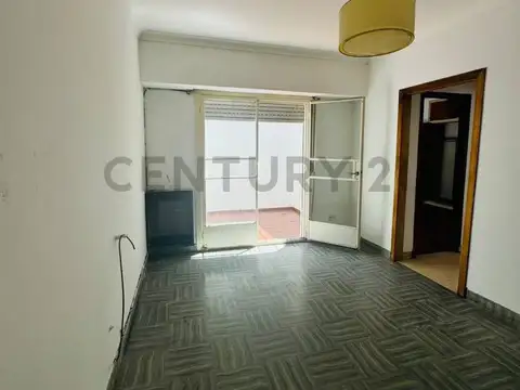 PH en alquiler de dos dormitorios , en La Plata