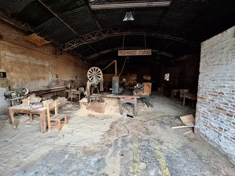 Galpon en Venta 26  mts Fondo