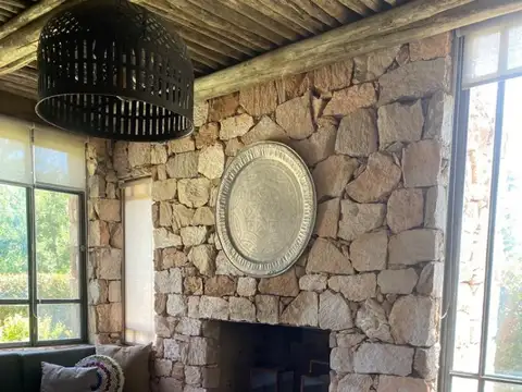 Casa en Venta con 6 cocheras