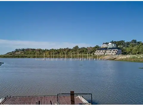 Terreno en Venta 20  mts Frente