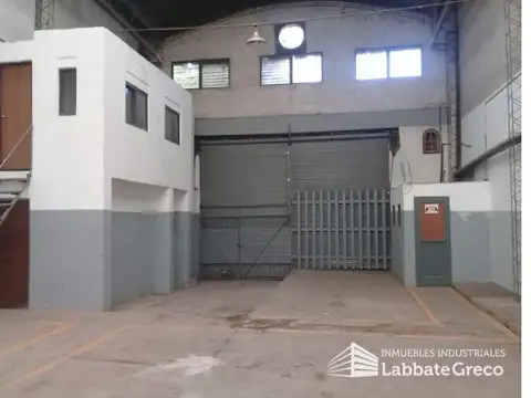 Galpon en Venta 10  mts Frente