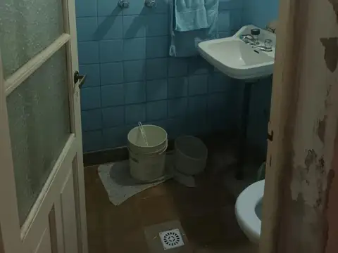 Villa Ballester: Venta,  Casa a reciclar