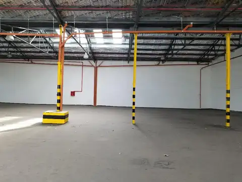 Galpón en Alquiler en Parque Patricios, Capital Federal