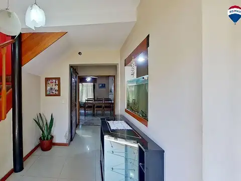 VENTA CASA 4 AMB EZPELETA CON JARDIN APTO CREDITO