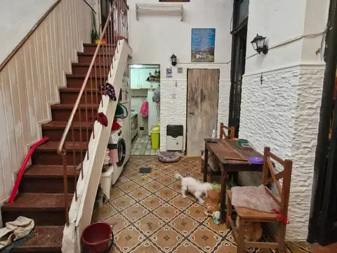 Depto Tipo Casa en Venta en Almagro Sur, USD 75.000