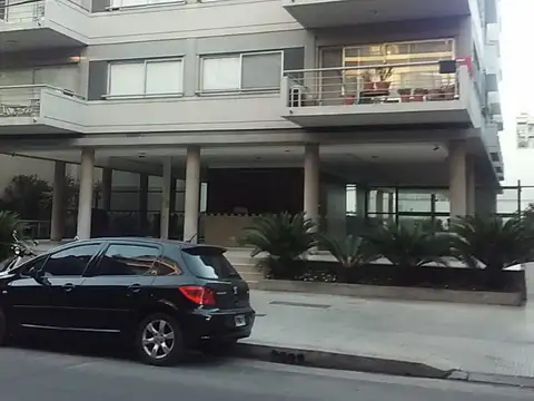 Bonpland 1400, Piso 5