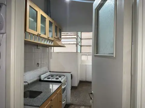 Departamento en Alquiler en Flores, $ 700.000