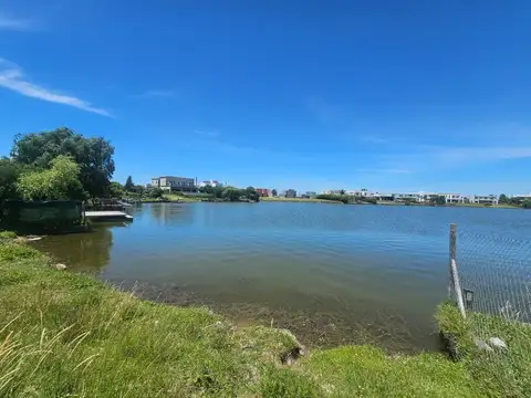 Terreno en Venta en Pilar, USD 80.000